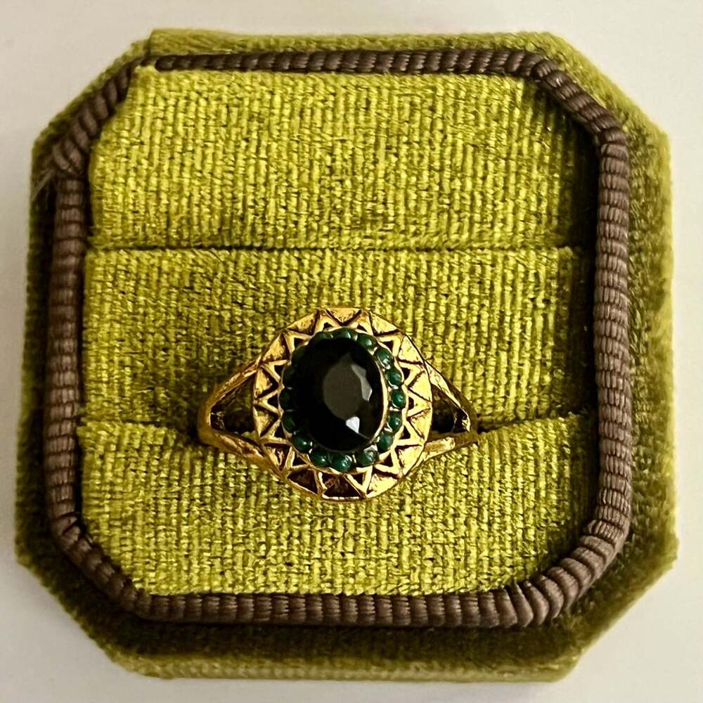 Bohemian Aged Gold Women's Ring Black And Green Stones Size 9